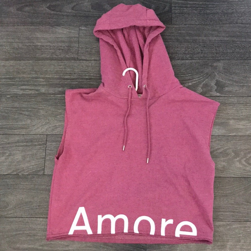 cropped no sleeved hoodie
